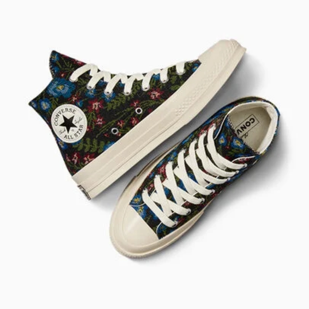Converse Women's Floral High-Tops - Black and Cream